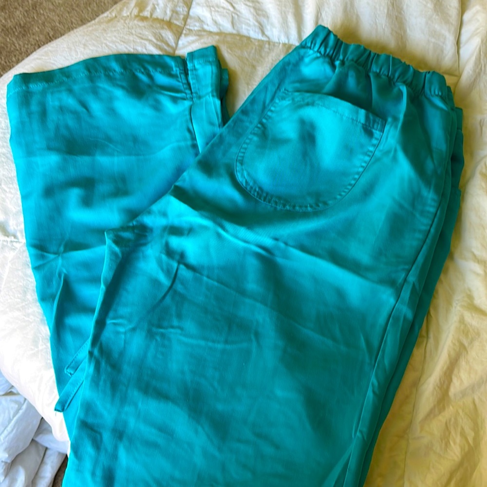 Scrub pants